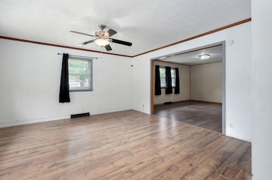 1532 E Wayland St-5
