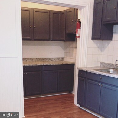 1022 Green St, Reading, PA 19604 - photo 7