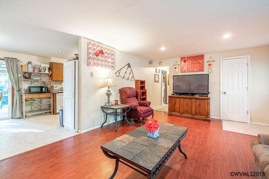 144 Fir St, Gates, OR 97346 - photo 5