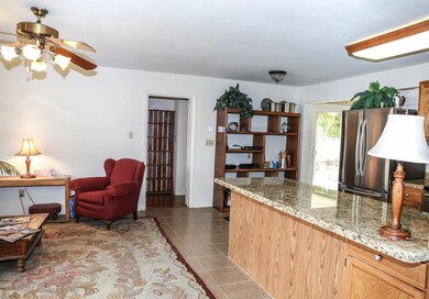 1201 E Sahuaro Dr, Phoenix, AZ 85020 - photo 4