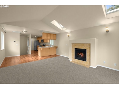 5045 SE 70th Ave, Portland, OR 97206 - photo 4