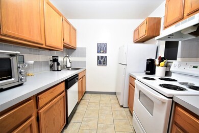 Sumner Hill Condominiums unit 401, Jamaica Plain, MA 02130 - photo 5