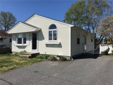 21 Rocco Ave, Pawtucket, RI 02860 - photo 3