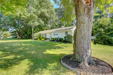 257 Harding Blvd, Matawan, NJ 07747 - photo 3