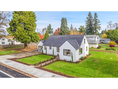 574 S Ivy St, Canby, OR 97013 - photo 3