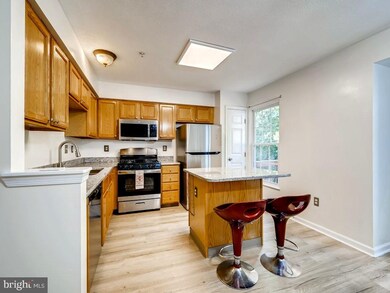 5214 Torrington Cir, Rosedale, MD 21237 - photo 4