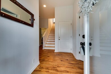 Beautiful entryway into lower level.....
