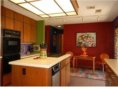 Owner added exciting punches of sophisticated colo
