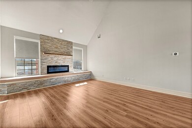 1401 NW 3rd St, Bentonville, AR 72712 - photo 3