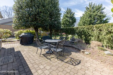 15 Danbury Ct, Red Bank, NJ 07701 - photo 3