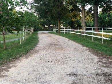 26411.1/2 Dobbin Hufsmith Rd, Magnolia, TX 77354 - photo 2