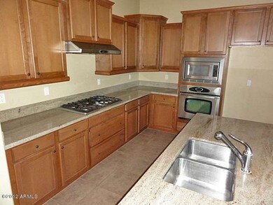 023-328850 - Kitchen-B