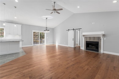 475 Danielson Pike, North Scituate, RI 02857 - photo 5