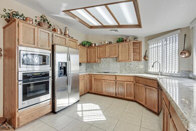 13-Kitchen