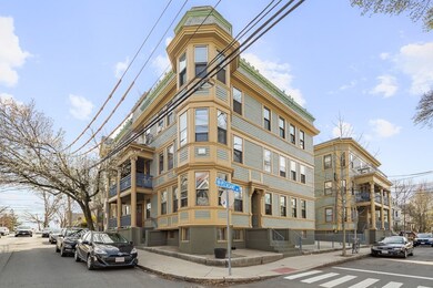 56 Walnut St unit 2, Somerville, MA 02143 - photo 2