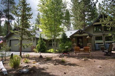 17629 Pioneer Ln, Sunriver, OR 97707 - photo 3