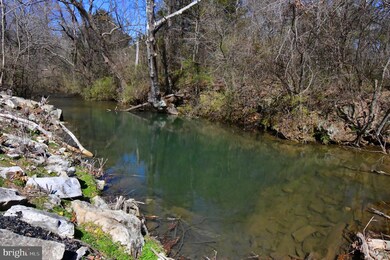 315 Scarboro Dr, Bunker Hill, WV 25413 - photo 7