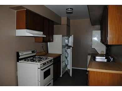 1912 Karen Sue Place unit A, El Paso, TX 79936 - photo 3