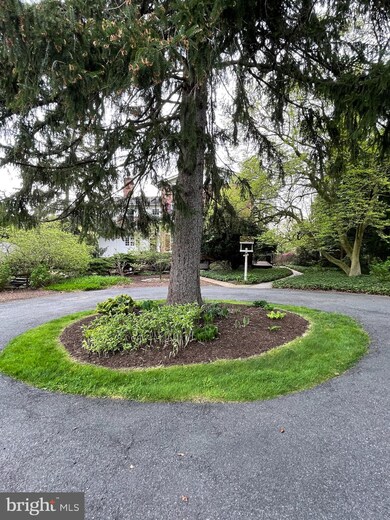 329 E Doe Run Rd, Kennett Square, PA 19348 - photo 4