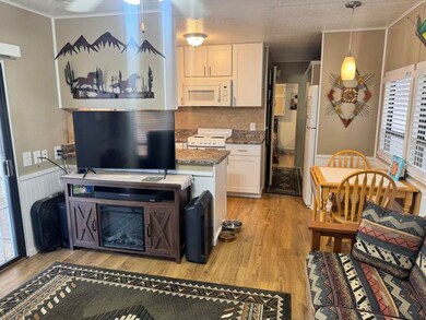 702 S Meridian Rd unit 651, Apache Junction, AZ 85120 - photo 2