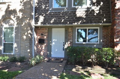 6310 Chevy Chase Dr unit 5, Houston, TX 77057 - photo 3