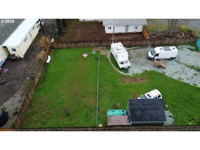 123 Peacock Ln, Tri-City, OR 97457 - photo 3