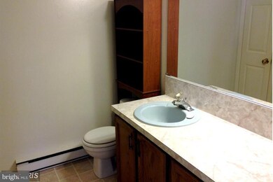 1275 Candice Ln, Chambersburg, PA 17201 - photo 7