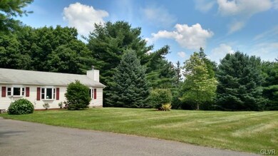 1105 Clear View Dr, Saylorsburg, PA 18353 - photo 3