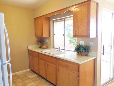 14024 N Newcastle Dr, Sun City, AZ 85351 - photo 4