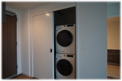 1515 Liona St unit 2405, Honolulu, HI 96814 - photo 5