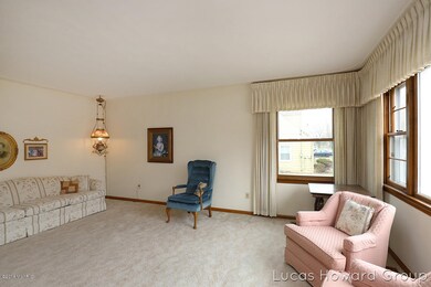 1028 Dorroll St NE, Grand Rapids, MI 49505 - photo 5