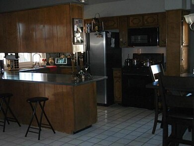 1601 Catham Cir, Horizon City, TX 79928 - photo 4