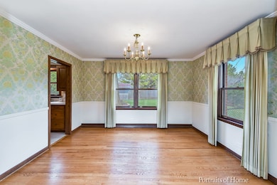 227 E Farnham Ln, Wheaton, IL 60189 - photo 6