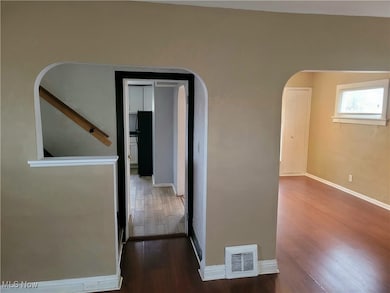 11808 Jesse Ave, Cleveland, OH 44105 - photo 7