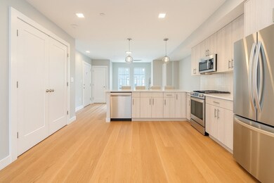 98 Prescott St unit 1, Boston, MA 02128 - photo 4