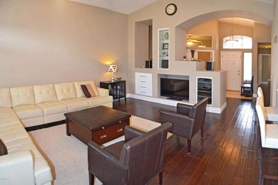 06 Family Room