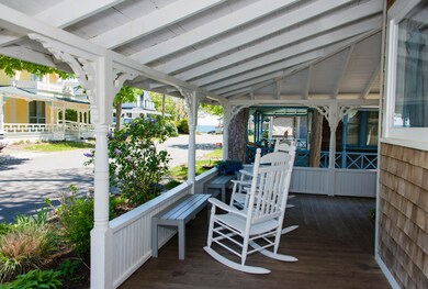 22 Narragansett Ave, Edgartown, MA 02539 - photo 3