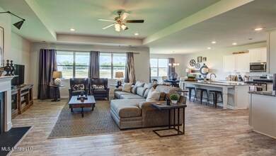 2_TN_Memphis_The-Meadows_Open-View