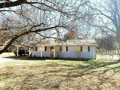 270 Old Furnace Rd, Boiling Springs, SC 29316 - photo 2