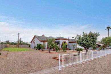 1622 N 27th Pl Phoenix AZ-large-001-23-D