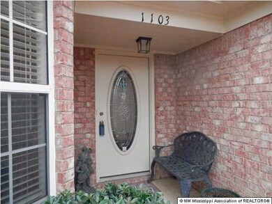 1103 Pocketwatch Dr, Hernando, MS 38632 - photo 2