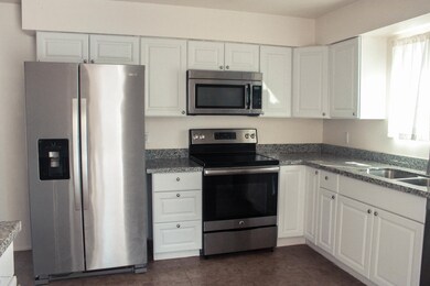 549 N Arrowhead