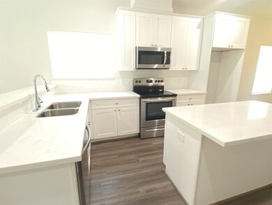 9314 Sundown Dr unit A, Houston, TX 77016 - photo 3