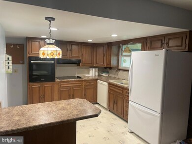 302 Pine St, Ashland, PA 17921 - photo 4