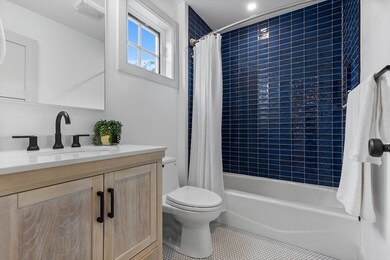 95 W Walnut Park unit 2, Roxbury, MA 02119 - photo 7