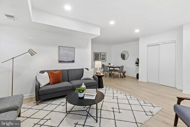 55 Skyhill Rd unit 101, Alexandria, VA 22314 - photo 4