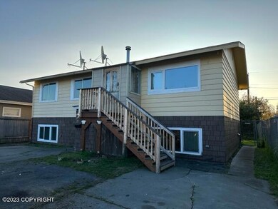 416 Price Street new stairs to unit A