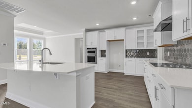 387 Delmoor Dr, Fuquay-Varina, NC 27526 - photo 6