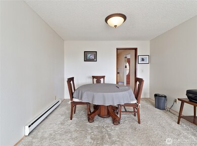 The Camelot Condominiums unit 209, Edmonds, WA 98020 - photo 7