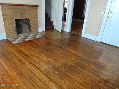 414 Columbia Dr, Pulaski, VA 24301 - photo 3